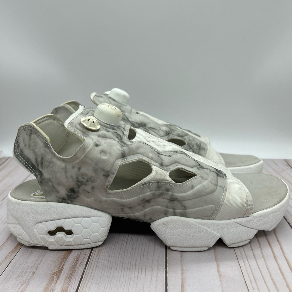 Reebok Insta Pump Fury Sandals